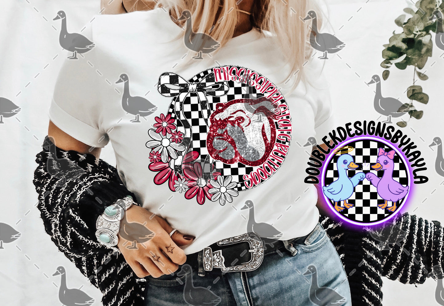 Mississippi State Bulldogs PNG | Checkerboard Floral Circle Game Day Design