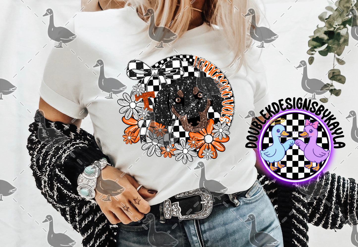 Tennessee Volunteers Digital Design – Smokey Mascot with Checker Bow & Floral Accent