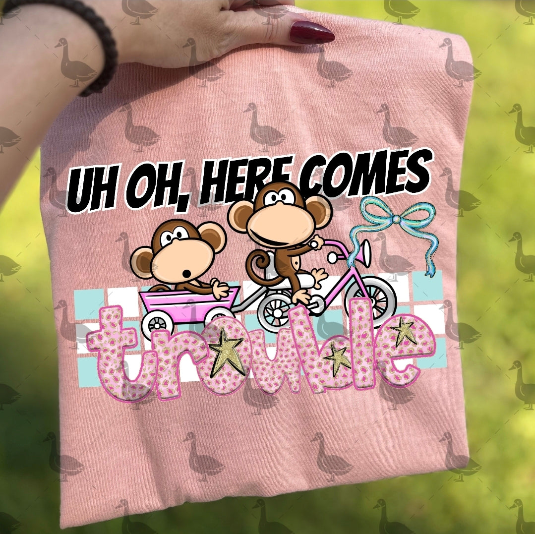 Here Comes Trouble PNG Design